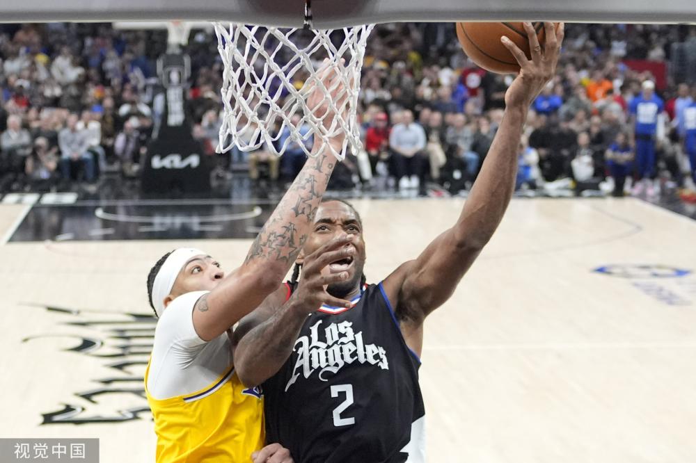 尤其是现任 尤其是现任